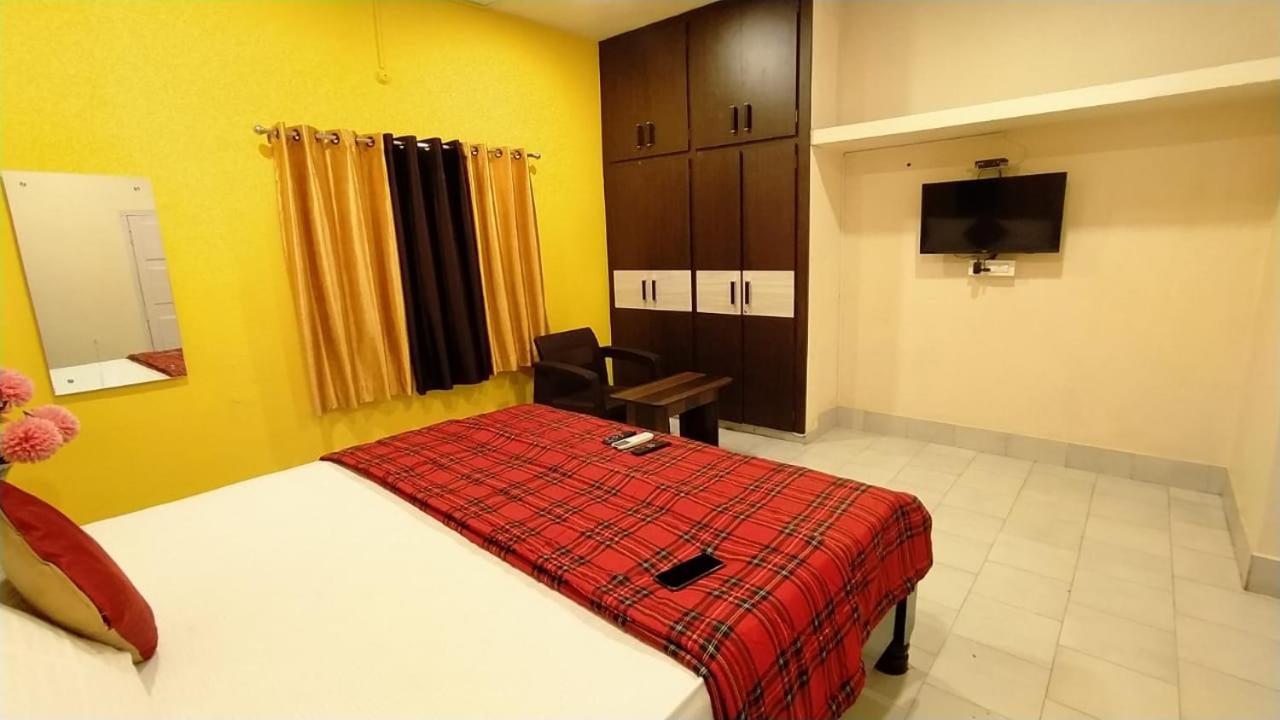 Kushi Homestay Guest House Visakhapatnam Bagian luar foto