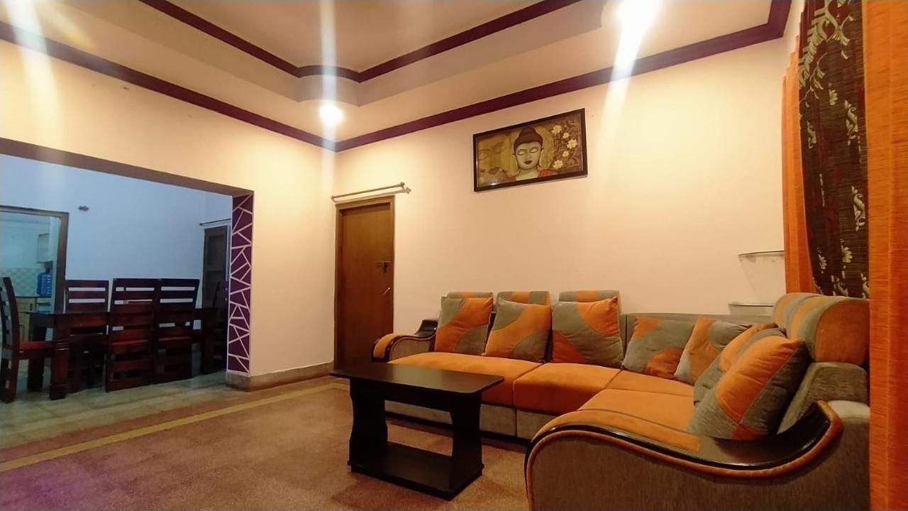 Kushi Homestay Guest House Visakhapatnam Bagian luar foto